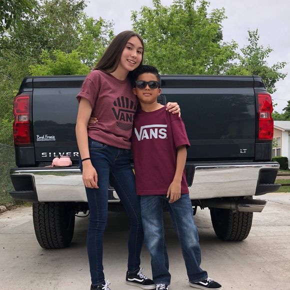 Meet your Posher, Denise - Picture 1 of 1